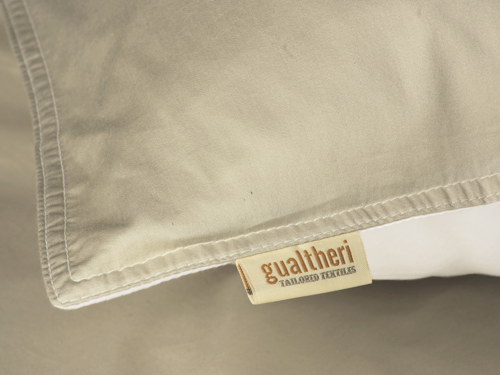 Gualtheri dekbedovertrek Sabbia Ecru / Silenzio White